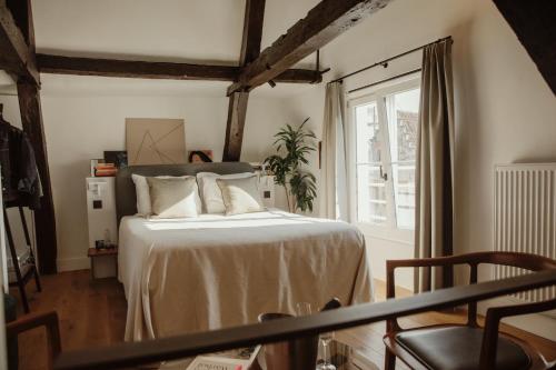 Aplace Antwerp - marvellous hotel rooms - Oude koornmarkt 1 Hotel de charme Anvers