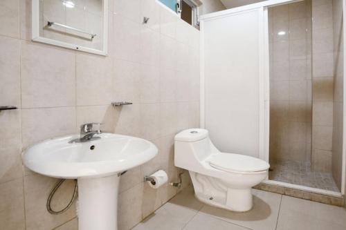Standard Three beds image 6