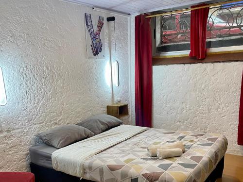 1 double bed
