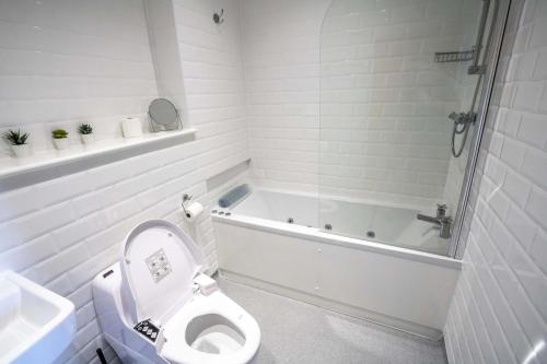 Stunning 2 Bed Manchester Apartment Near Etihad, Manchester (photo 6)