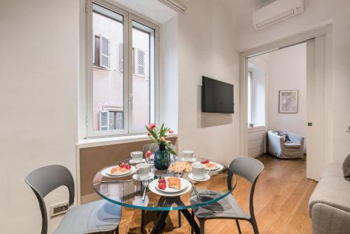 The Best Rent - One-bedroom flat in Tritone area, Rome (photo 3)