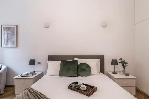 The Best Rent - One-bedroom flat in Tritone area, Rome (photo 8)