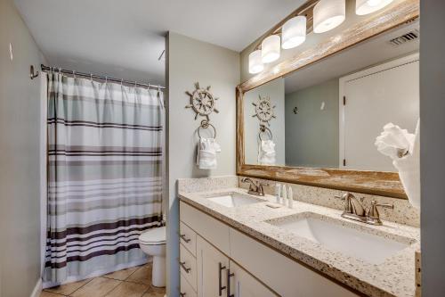 Carolina Dunes Penthouse 703 (3 bedroom Sleeps 8) - image 11