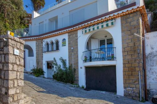 Holiday Home image 10