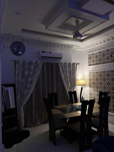 Luxury Cozy 3BR Home near airport DHA Phase 9 Town Lahore - image 12
