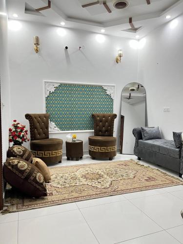 Luxury Cozy 3BR Home near airport DHA Phase 9 Town Lahore - image 3
