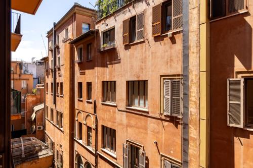 The Best Rent - One-bedroom flat in Tritone area, Rome (photo 4)