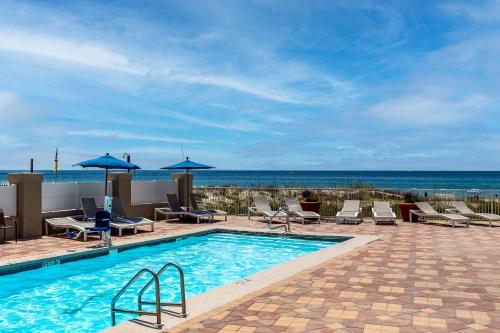Swimming pool, Sleep Inn on the Beach in Orange Beach (AL)