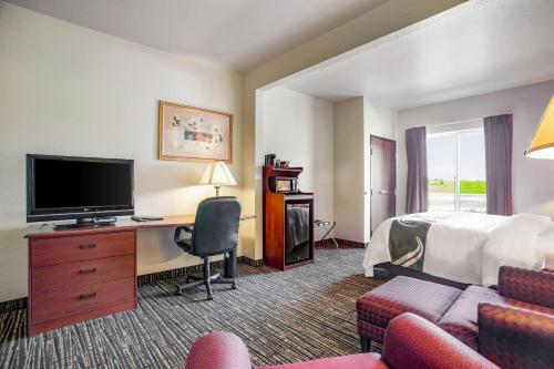 Quality Inn Parsons North Quality Inn Parsons North