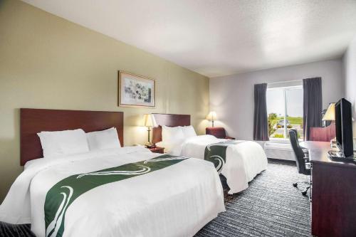 Quality Inn Parsons North Quality Inn Parsons North