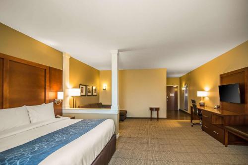 King Suite with Spa Bath