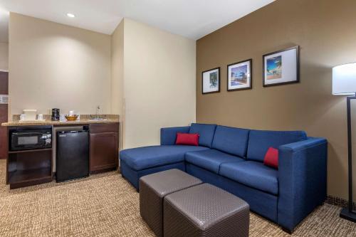 Comfort Suites Shreveport West I-20 in Shreveport, USA