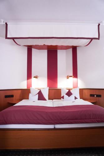 Hotel Chalet - image 12