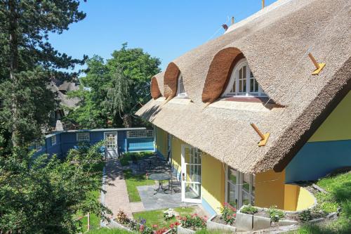 Viesnīcas āriene, Gästehaus Bergfalke (Gastehaus Bergfalke) in Ahrenshoop