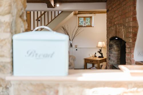 Sweetheart Cottage - Cosy 2 Bed in The Cotswolds! in Svalklifa