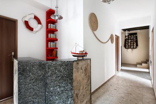 Lobby, Sejf House in Strzyza