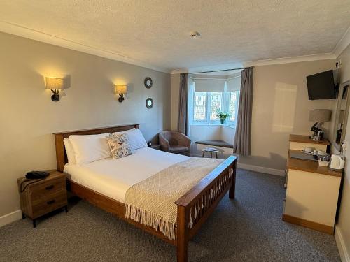 The River Haven Hotel - image 2