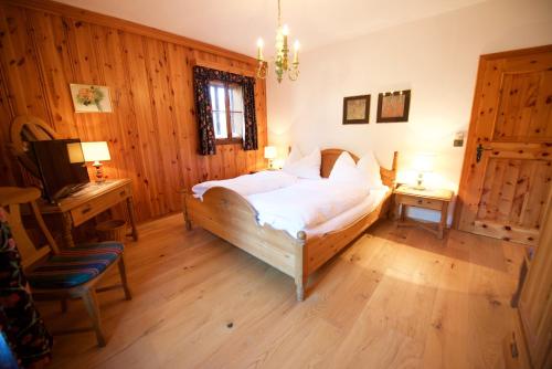 Schlosshaus - image 10