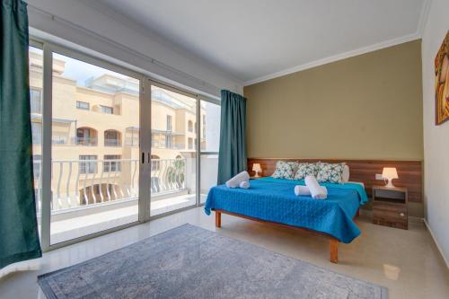 St Julian's Unique 3-bedroom Apartments and Penthouse with Jacuzzi 5