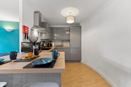 Woodhouse Suite - Centrally located, contractor friendly, Лидс (фото 9)