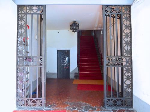 Three-Bedroom Apartment image 9