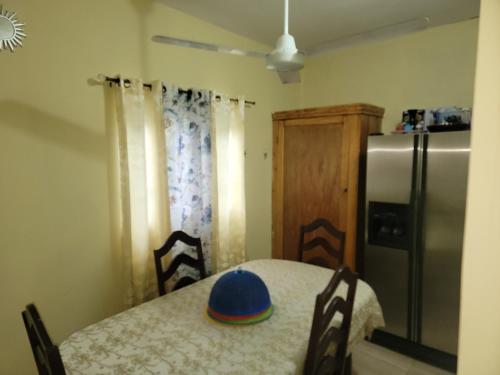 Bird's J Getaway in ดุนกัน