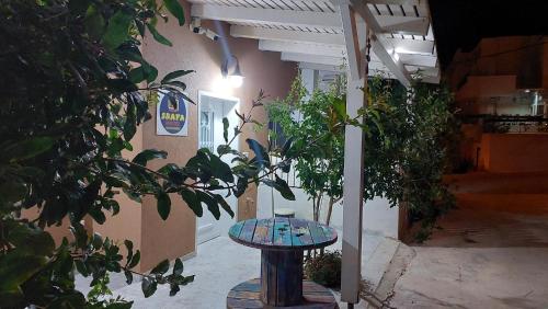 סראיא הוסטל דבדובן in Majdal Shams