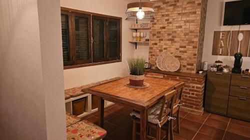 My Grandmas School in วิมิเอย์โร