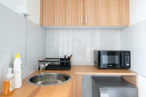 Cosy Studio in a Prime Surry Hills Location - image 7