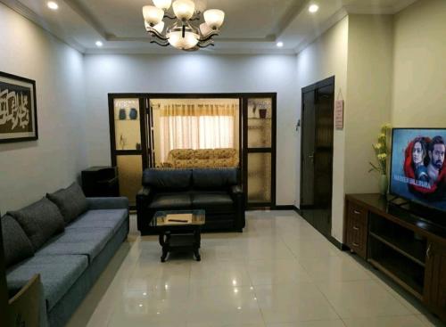 QB 2BD Bahria Furnished Ground Floor Gem - image 2