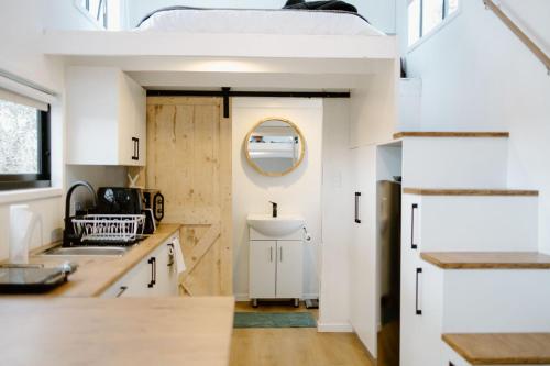 Freedom Tiny Homes Resort in Quenera North