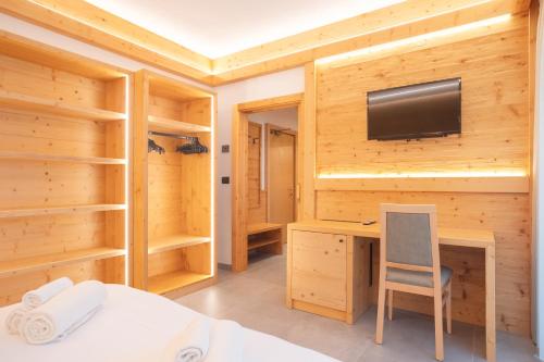 Luxury Quadruple Room