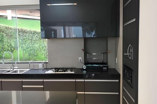 Mansão Exclusiva • Borda Infinita Escarpas do Lago