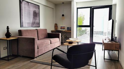 2BR Luxury en Barranco con AC , Garaje y Terraza