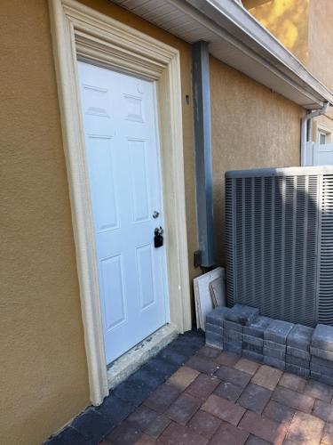 New Aparment in Tampa New Aparment in Tampa