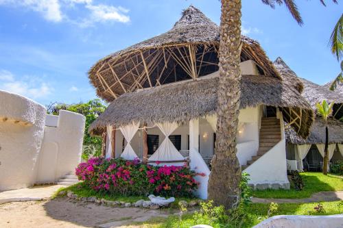 Exterior view, Luxury Ocean Apartment in Malindi