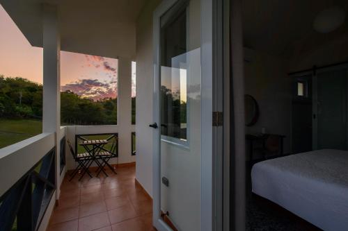 Балкон/тераса, Club Vieques - Adults Only Resort - LGBT Friendly in Puerto Real
