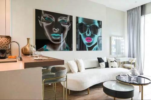 Modern Elegance Apartment Jumeirah Living Marina, Дубай (фото 4)