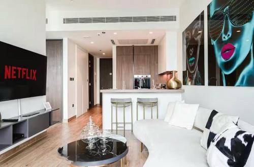 Modern Elegance Apartment Jumeirah Living Marina, Дубай (фото 6)
