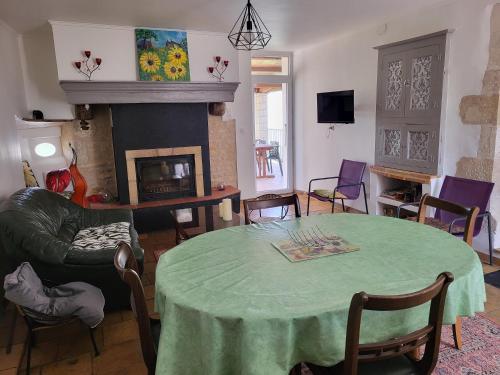 Maison de Louna in Noailles (Midi-Pyrenees)