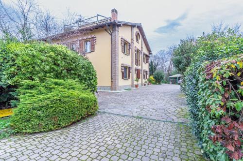 Appartamento in corte privata doppio parcheggio gratuito in Villanova