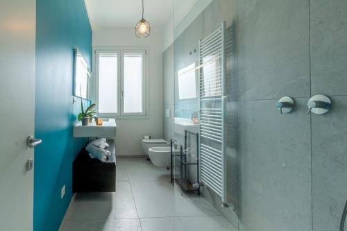 Appartamento in corte privata doppio parcheggio gratuito, Bologna (foto 11)