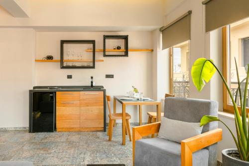 Superior Suite image 6