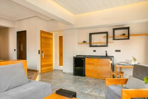 Querini Luxury Suites - image 3