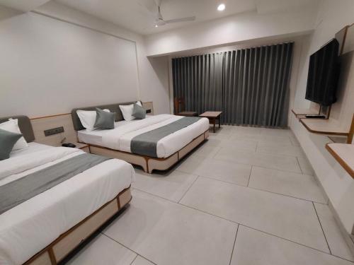 Hotel Kozar in Ahmedabad