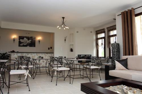 Villa Del Lago Boutique Hotel - image 6