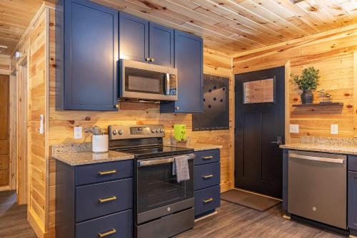 Adventure & Relaxation by Lake Superior - image 9