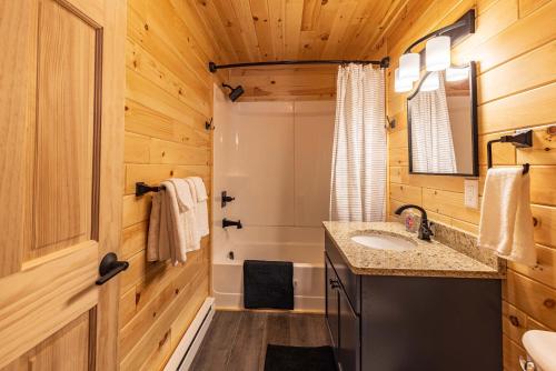 Adventure & Relaxation by Lake Superior - main image