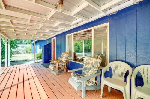 Pet-Friendly Ocean Park Rental w/ Outdoor Fire Pit in Ocean Park (WA)