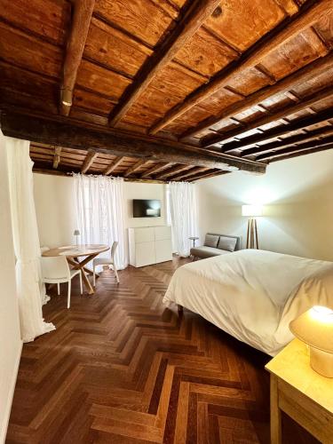 Navona Fox House 1, Roma (foto 2)